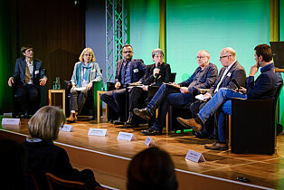 Podiumsdiskussion - Bild 3