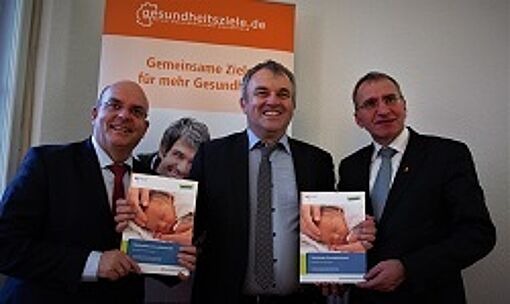 17-02-21 GZ_Rund um die Geburt.jpg