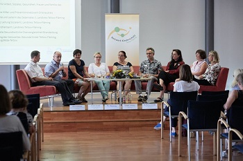 Podiumsdiskussion1.jpg